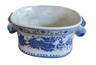 Lot 275